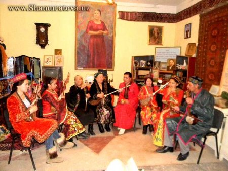 В музее Шамуратовых открылся клуб «Заманласым»