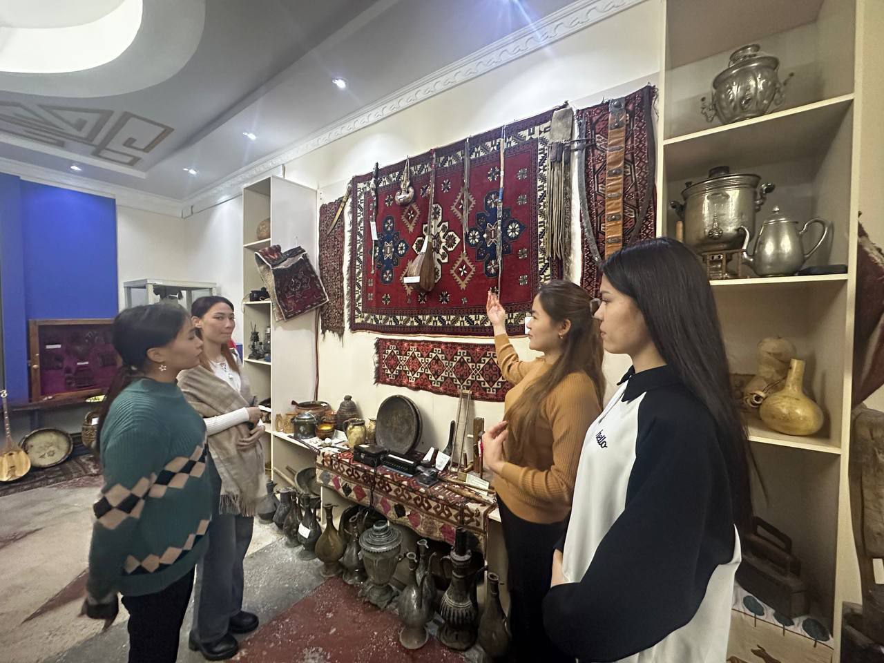 ����������� ���������-������������ �� �������� � ����-����� �����������